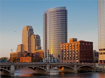 grand rapids michigan skyline